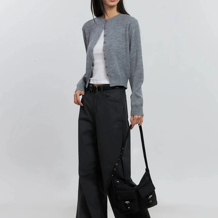 classic-button-up-cardigan-is515 / Gray