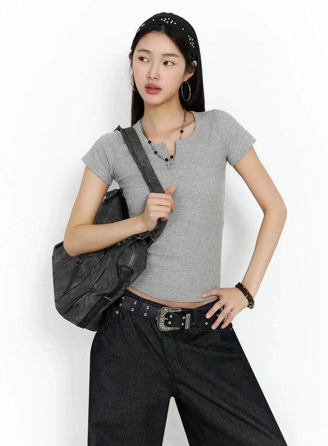 v-neck-ribbed-short-sleeve-tee-im530 / Gray