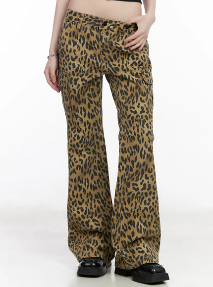 animal-print-bootcut-pants-cm526 / Leopard