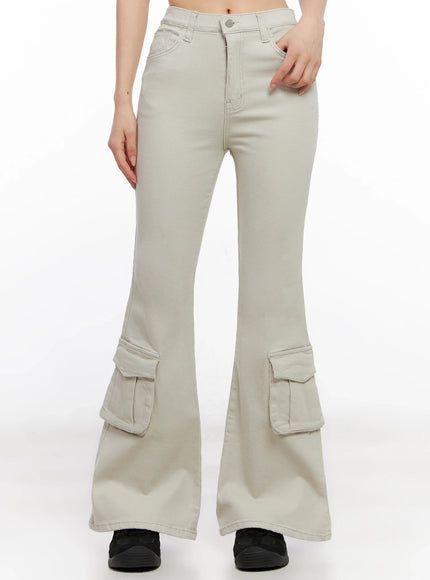 cargo-flared-pants-ig508 / Light beige