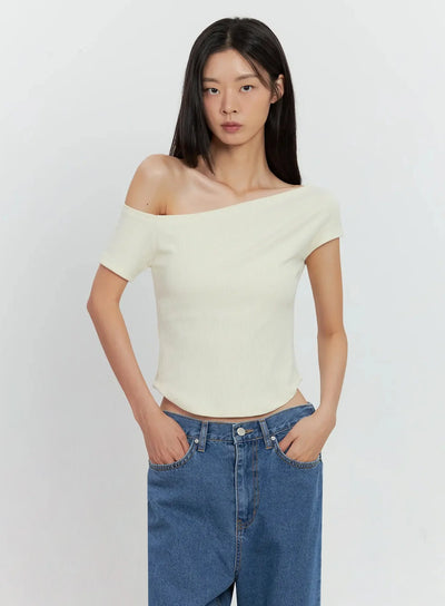 asymmetric-ribbed-short-sleeve-il528 / Light beige