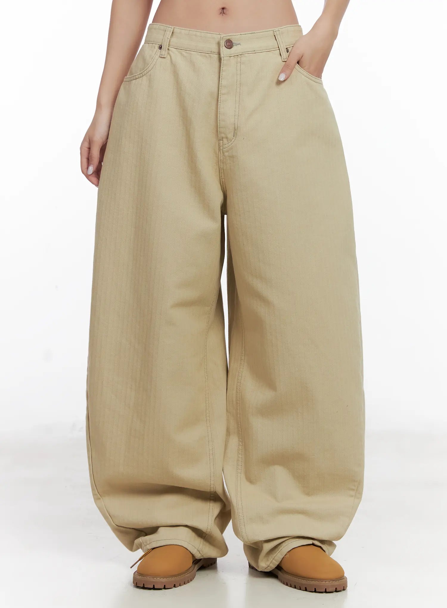 relaxed-fit-cotton-pants-cn528 / Light beige