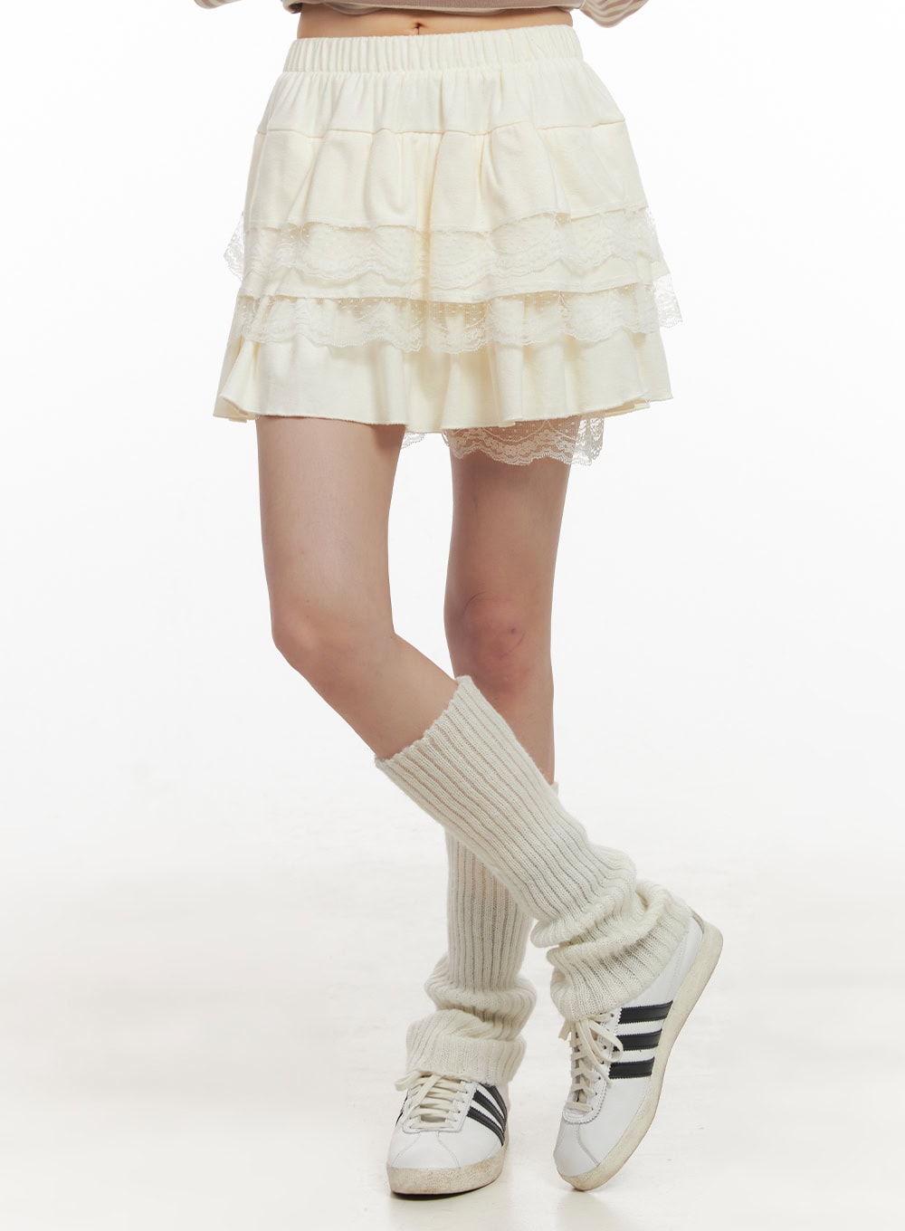 lace-trim-ruffled-mini-skirt-cd425 / Light beige