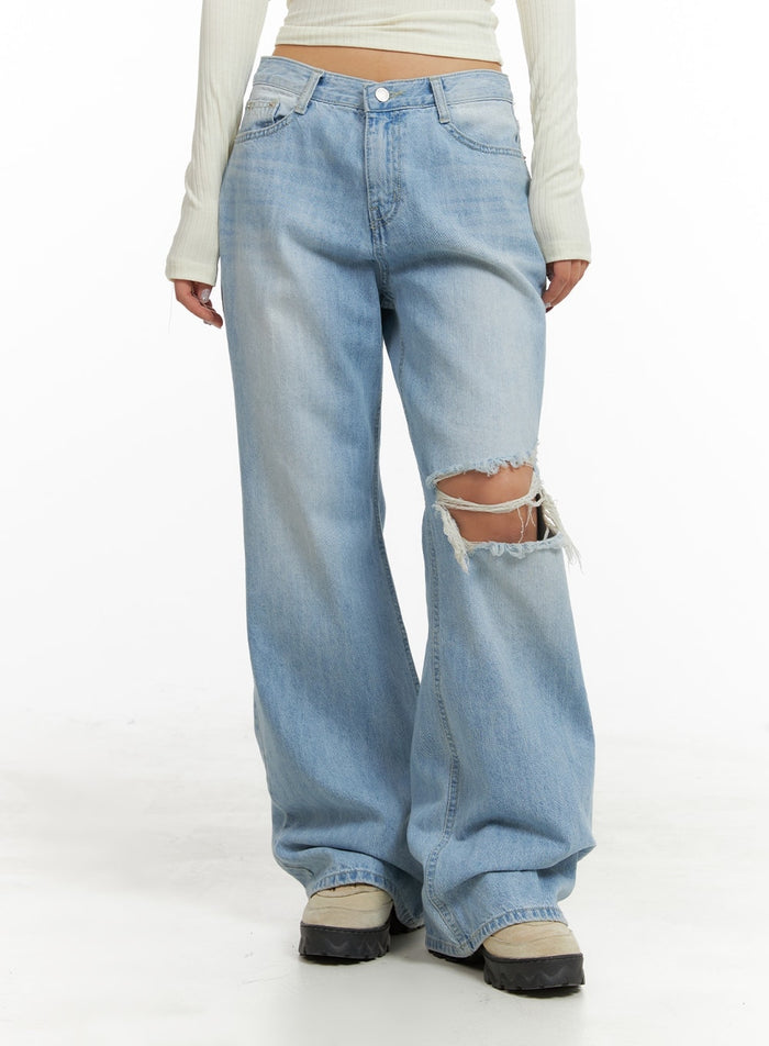 distressed-wide-fit-bootcut-jeans-ca416 / Light blue