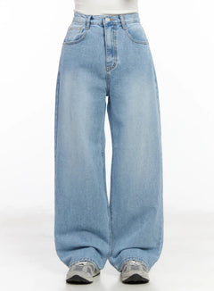 maleia-light-washed-relaxed-fit-jeans-cm527 / Light blue