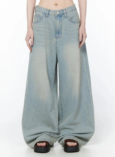 zion-light-wash-wide-leg-jeans-iy514 / Light blue