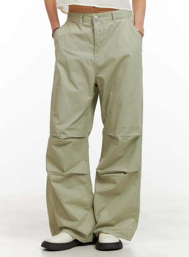 low-rise-pintuck-trousers-cy431 / Light green