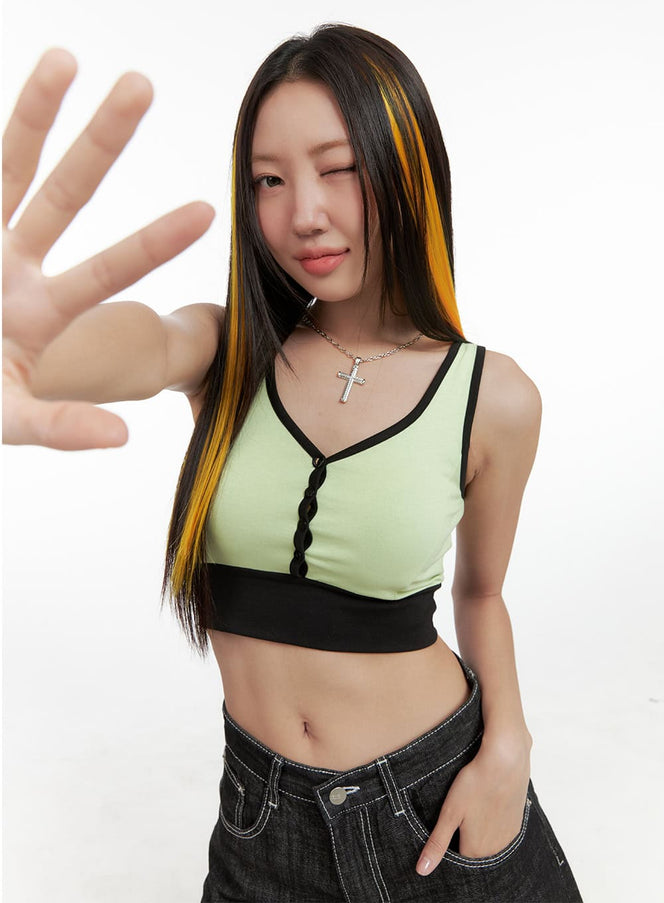 buttoned-contrasting-crop-top-og406 / Light green