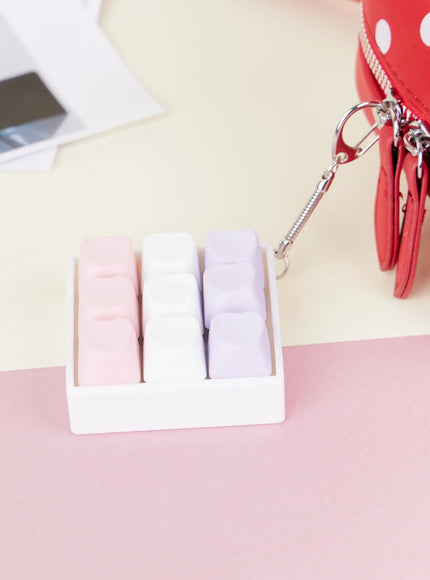 pastel-heart-9-keycap-keychain-ia524 / Pink