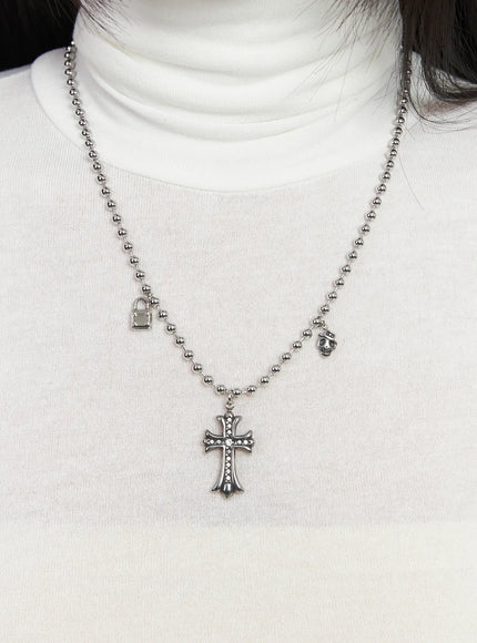 vintage-style-pendant-necklace-cd530 / Silver