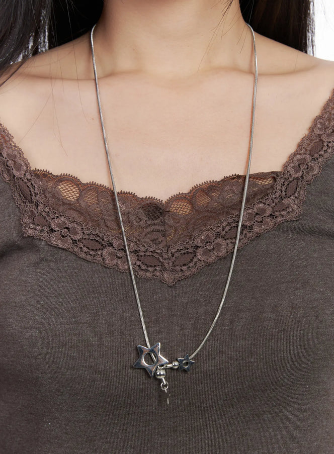 Twinkle Star Pendant Necklace CD530