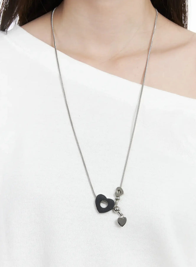 heart-pendent-long-necklace-id529 / Silver