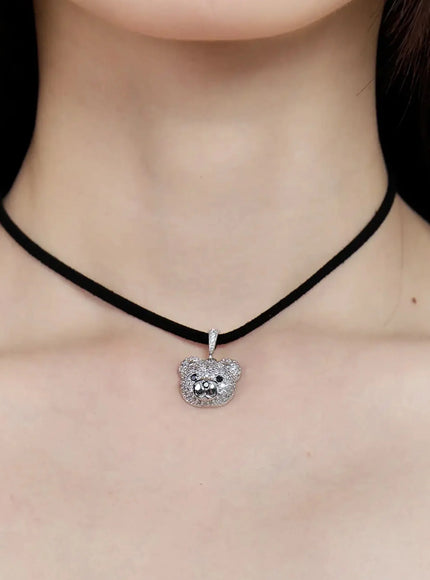 acc-quede-teddy-bear-black-necklace-cg507 / Silver