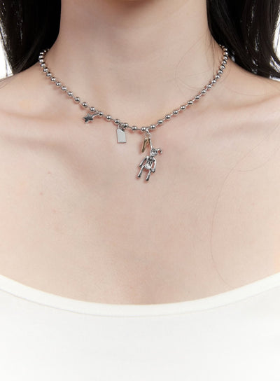 rabbit-star-necklace-cf528 / Silver