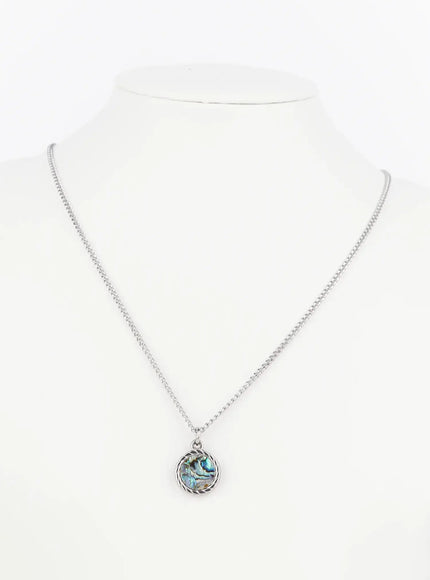 mens-shell-pendant-necklace-is509 / Silver