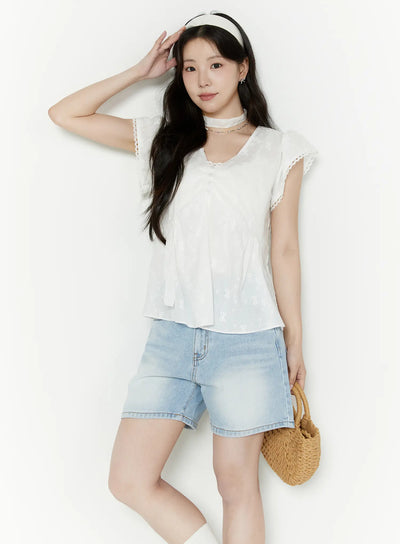 embroidered-ribbon-blouse-and-skinny-scarf-set-iy511 / White