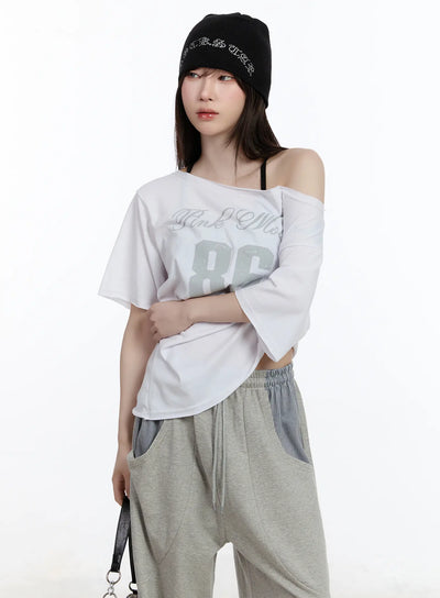 oversized-graphic-one-shoulder-t-shirt-ca502 / White