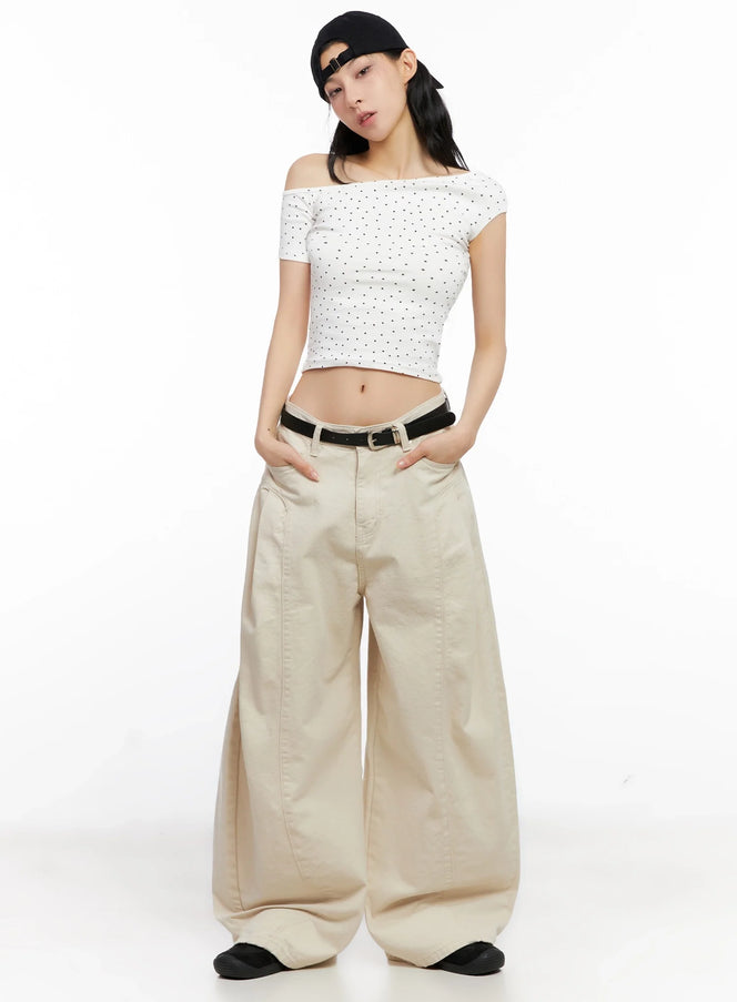 star-print-off-shoulder-crop-top-ig508 / White