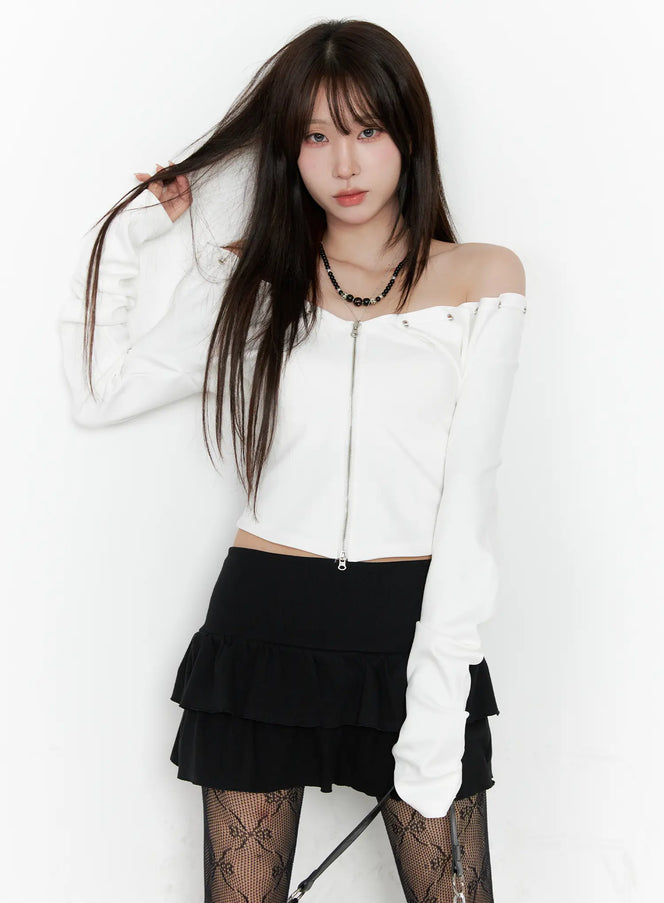 off-shoulder-zip-up-crop-top-co520 / White