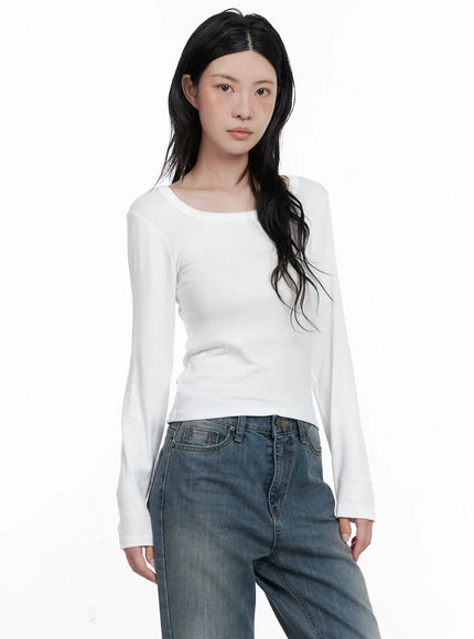 basic-long-sleeve-top-cs526-1 / White