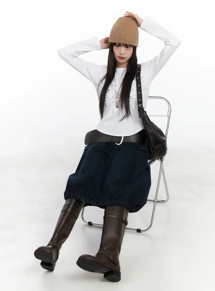 ruffled-point-long-sleeve-top-im530 / White