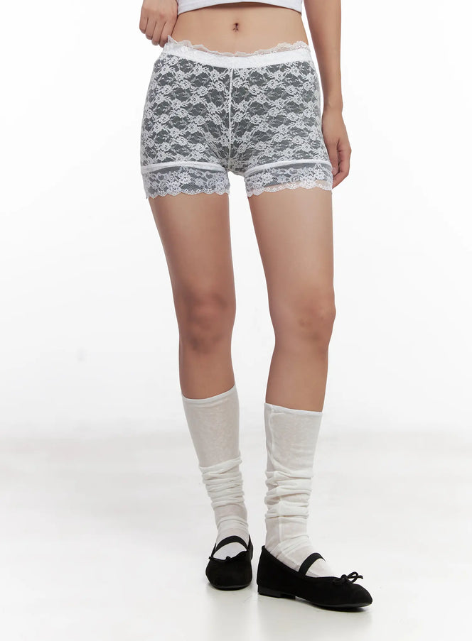 sheer-lace-layered-shorts-cl518 / White