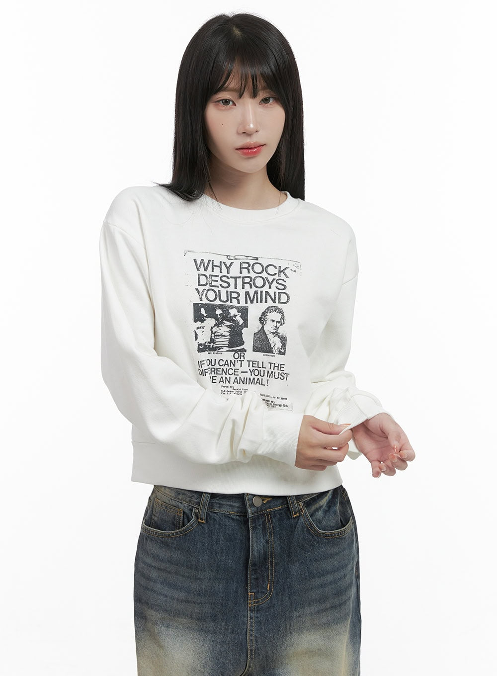 chic-cotton-graphic-pullover-cs413 / White