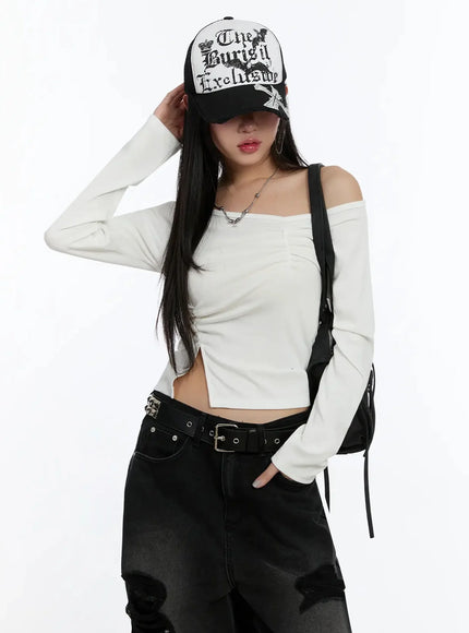 off-shoulder-ruched-long-sleeve-top-im513 / White