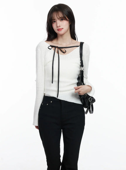 ribbon-off-shoulder-sweater-ij529 / White