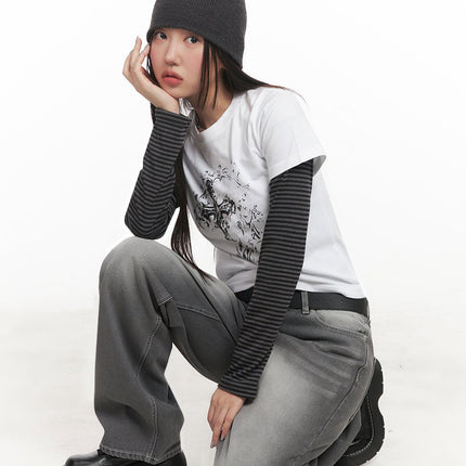 graphic-cross-t-shirt-im524 / White