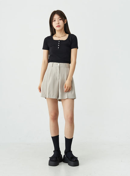 Glänzende, klobige Plateau-Sandalen mit doppelter Schnalle OU14