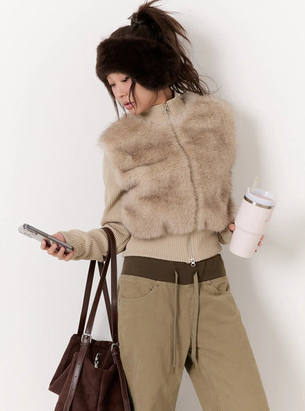 textured-knit-faux-fur-jacket-cn527 / Beige