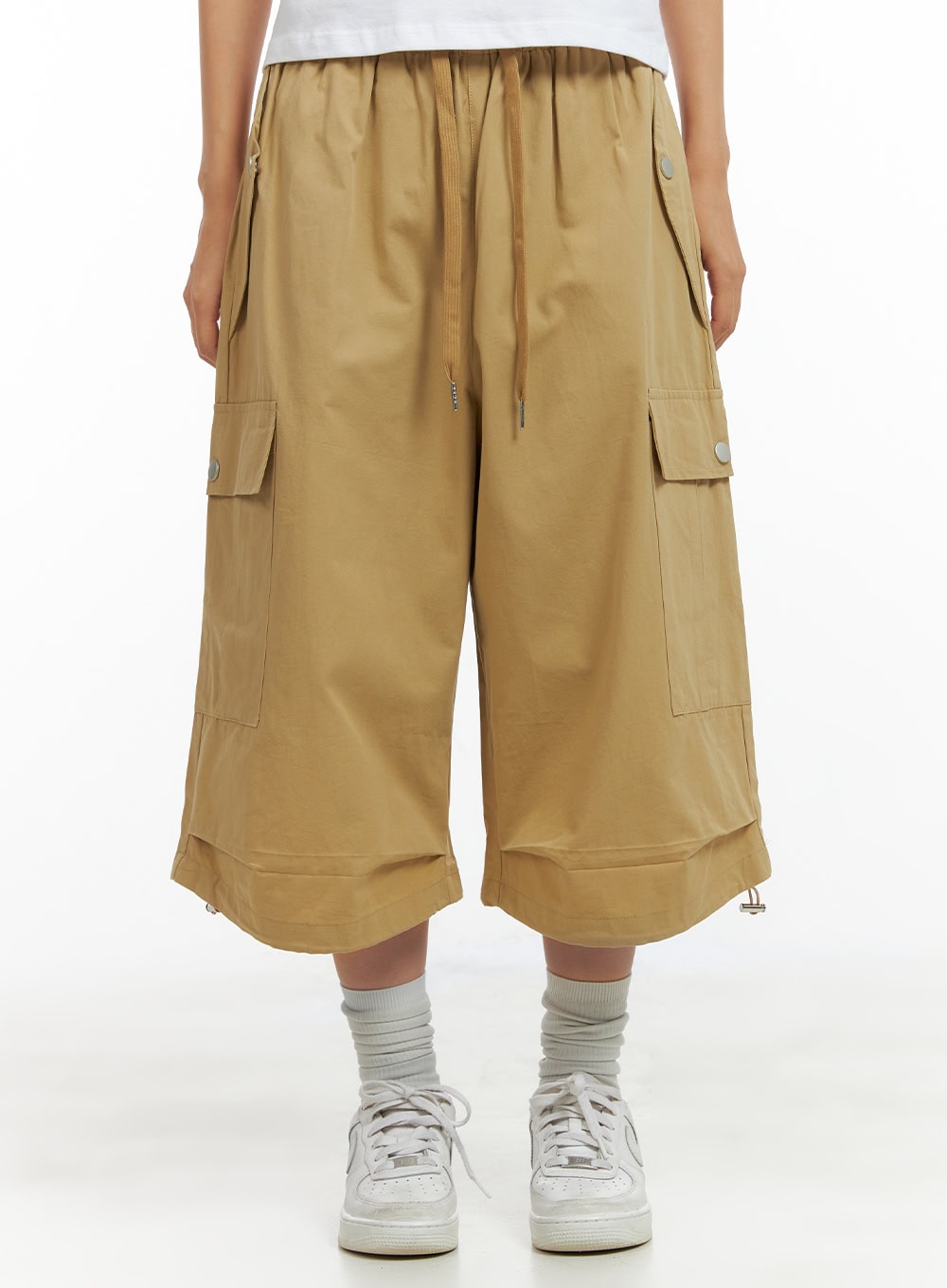 midi-cargo-shorts-cl418 / Beige