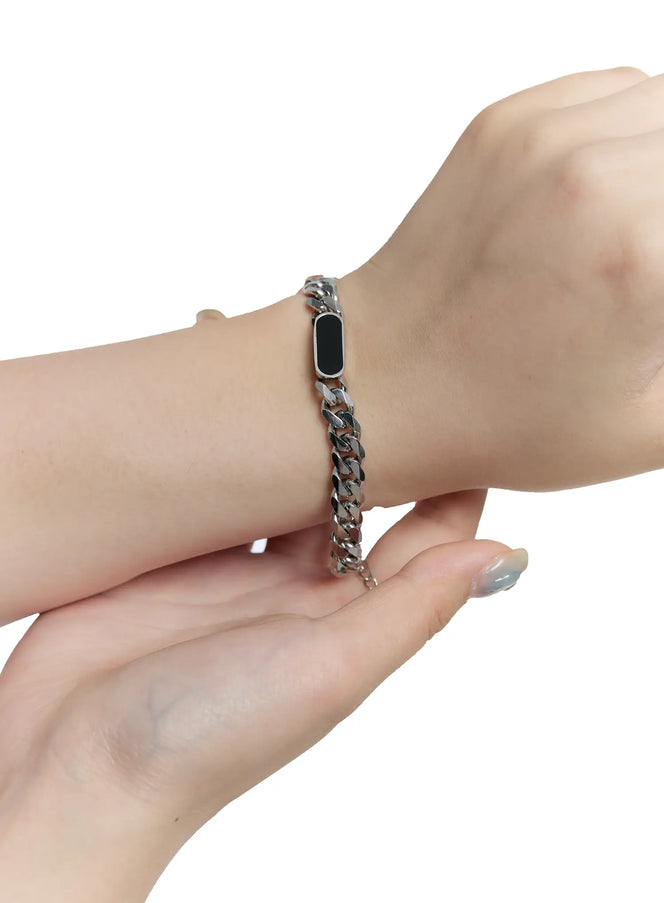 bold-chain-pendant-bracelet-cs512 / Black