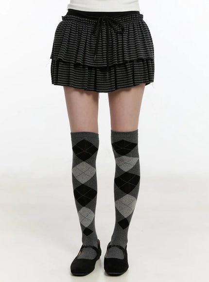 striped-ruffle-mini-skirt-cm510 / Black