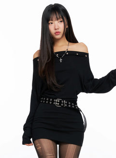 chic-off-shoulder-mini-dress-co514 / Black