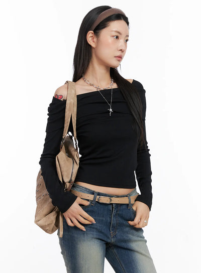 off-shoulder-crop-long-sleeve-cc1809 / Black