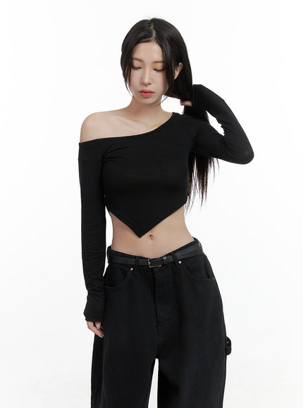 unbalanced-one-shoulder-crop-top-cs430 / Black