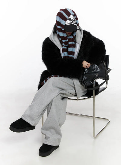 oversized-collar-faux-fur-jacket-cn514 / Black