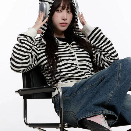 cat-ear-striped-hoodie-co501 / Black