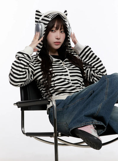 cat-ear-striped-hoodie-co501 / Black