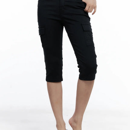 slim-fit-cargo-capri-pants-cl511 / Black