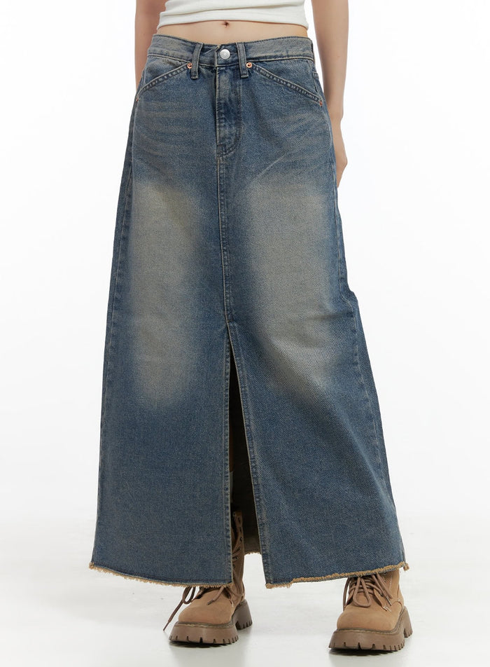 washed-denim-maxi-skirt-with-slit-cs412 / Blue