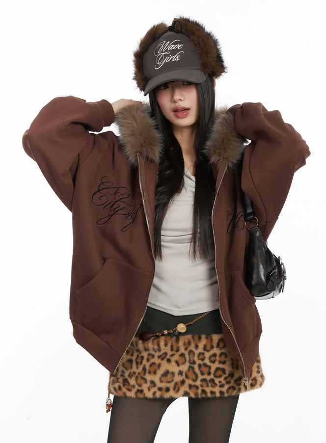 Oversized Faux Fur Fleece Zip-Up Hoodie CD529 / brown