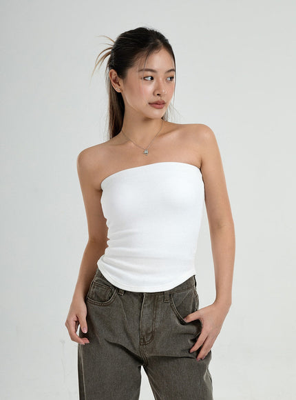 Off-Shoulder Semi Crop Top CO28