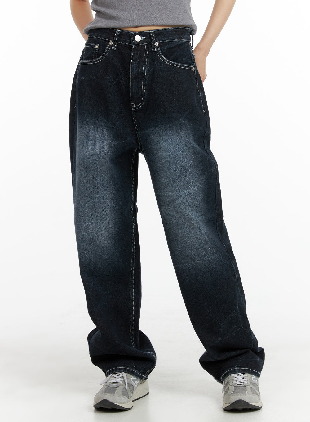 Graphic Lettering Dark Washed Baggy Jeans CM412 - Acubi style | LEWKIN