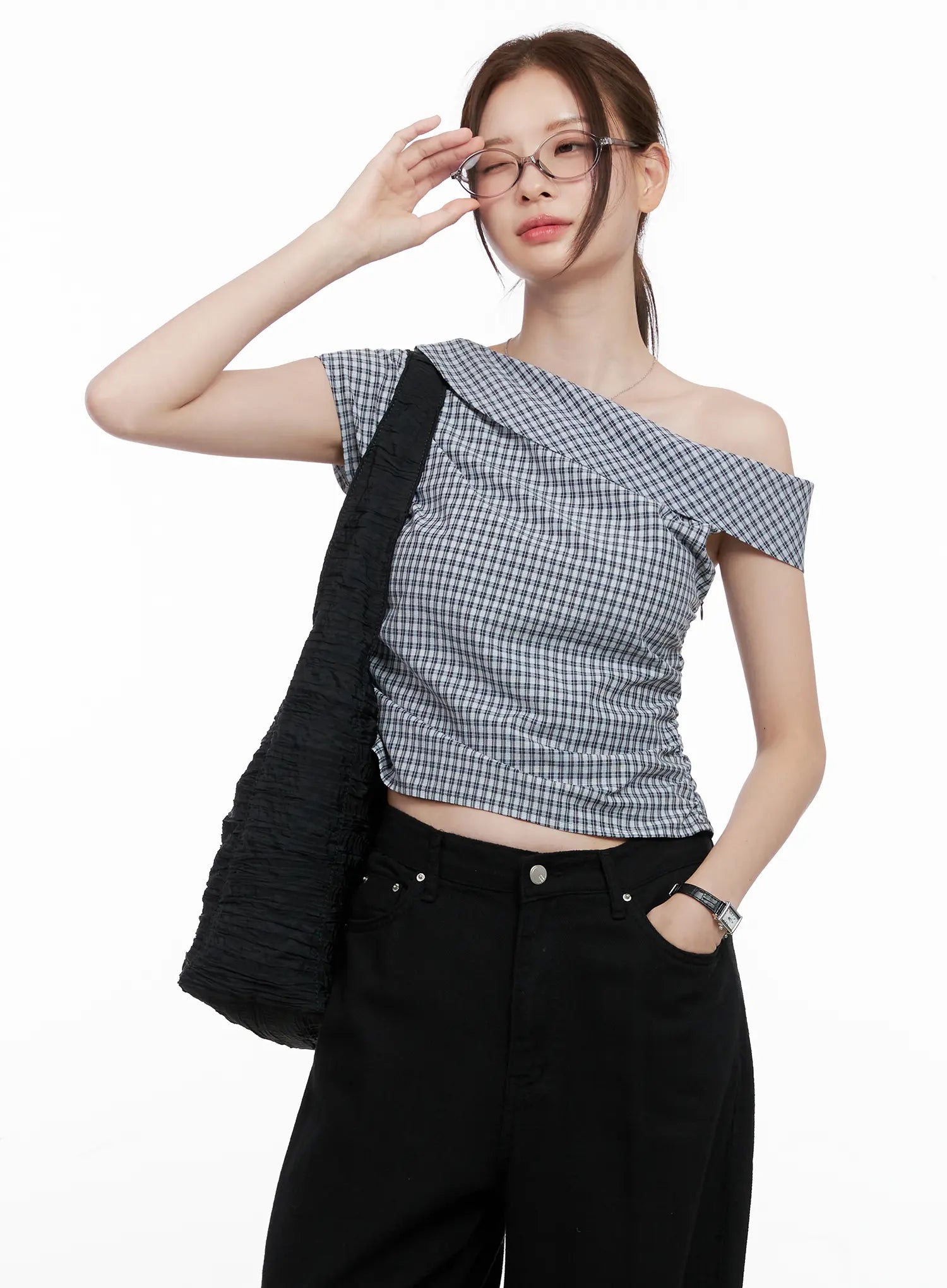 gingham-off-shoulder-crop-top-cl524 / Dark blue