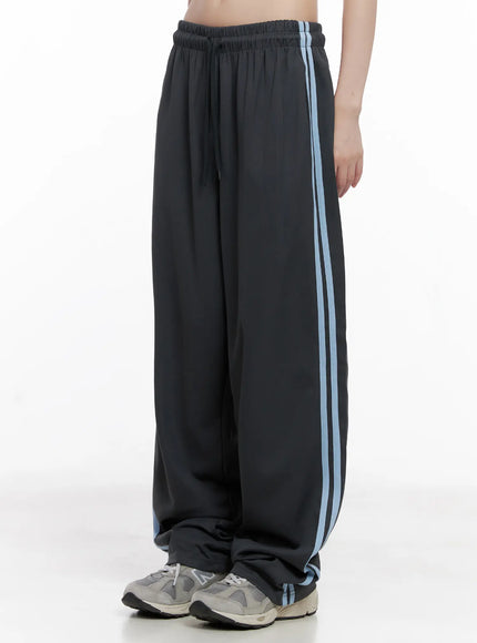 wide-leg-striped-track-pants-cg519 / Dark gray