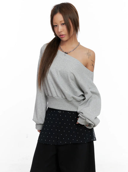 off-shoulder-boat-neck-sweatshirt-cs524 / Gray