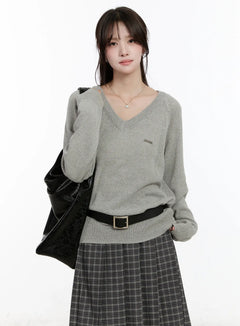oversized-v-neck-knit-sweater-cm510 / Gray